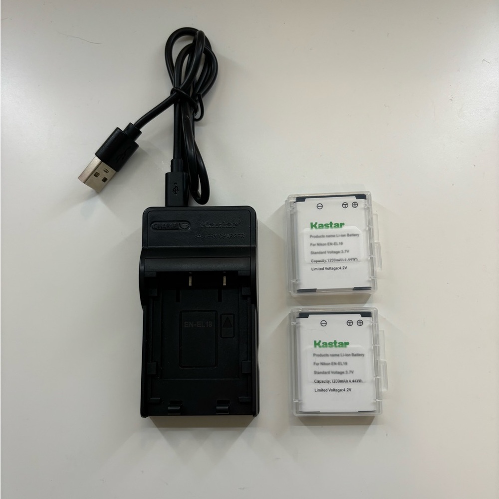 2 kastar batteries and charger